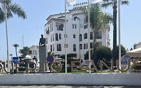 Luxurious Apartment In Puerto Banus Marbella